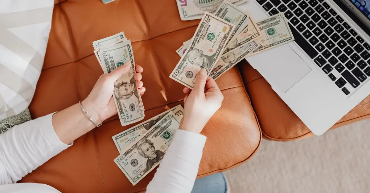 Consejos para ganar dinero fácil con tus habilidades digitales