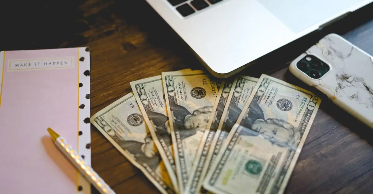 10 Ideas Prácticas para Ganar Dinero Fácil desde Casa