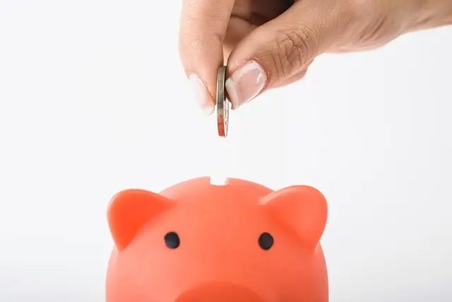 Cómo evitar estafas al ganar dinero fácil en línea