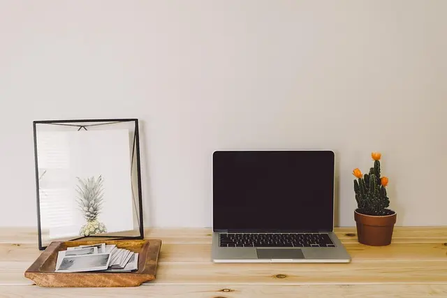 10 Formas Innovadoras de Ganar Dinero Fácil desde Casa