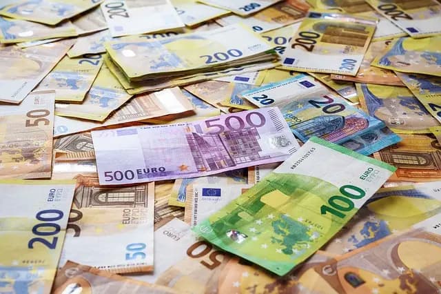 Cómo diversificar tus fuentes de ingresos para ganar dinero fácil