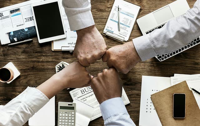 Cómo evitar errores comunes al ganar dinero fácil